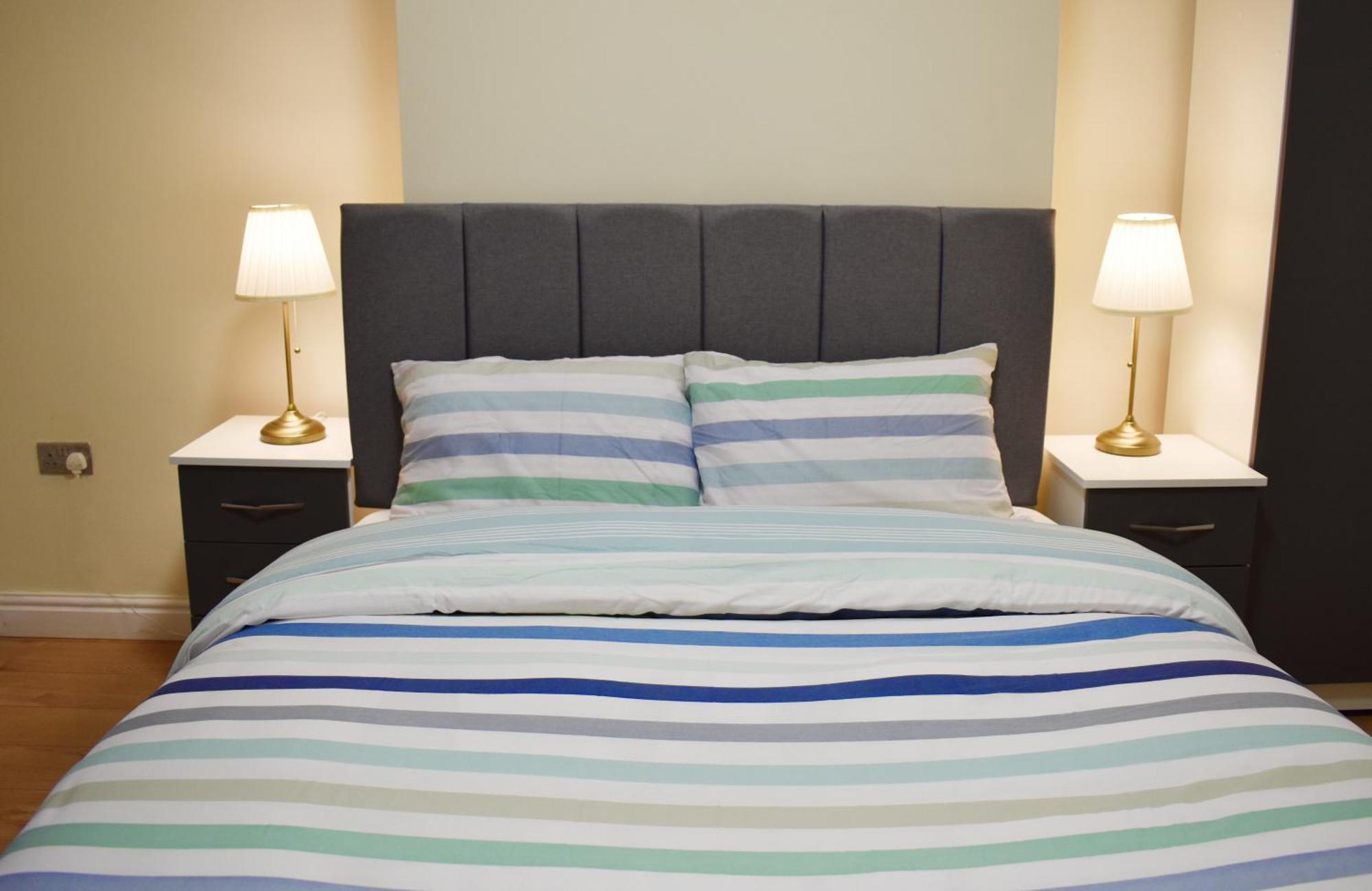 Birmingham City Centre Bedroom, Parking, Wifi, Kitchen, Living Room Екстер'єр фото