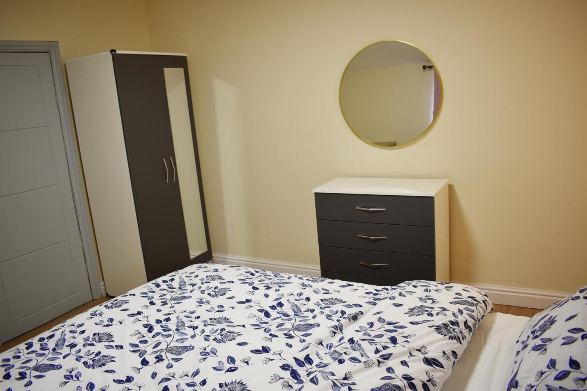 Birmingham City Centre Bedroom, Parking, Wifi, Kitchen, Living Room Екстер'єр фото